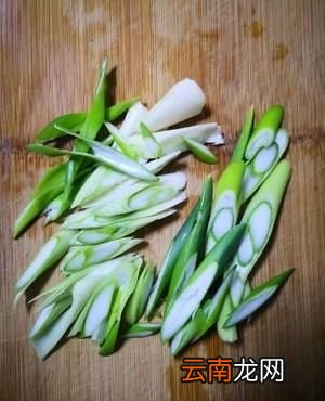 羊肉片版 老北京葱爆羊肉的做法