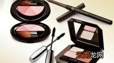 "化妆"为什么一定要涂防晒隔离产品