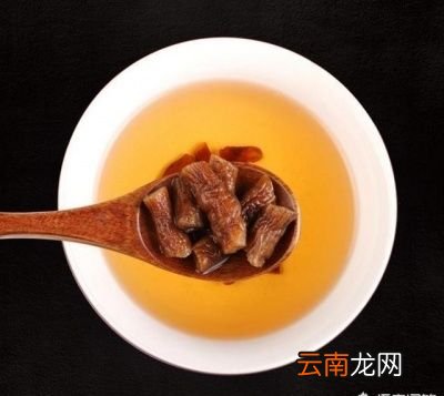 食物推荐胡萝卜动物肝脏鱼肝油等