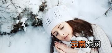嘴唇总是起皮是怎么回事原因有3点