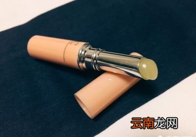 如何补救干裂嘴唇