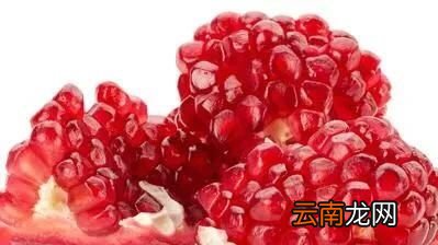 一般石榴裂果可以通过以下方法防治