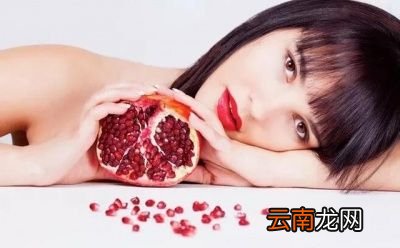 一般石榴裂果可以通过以下方法防治