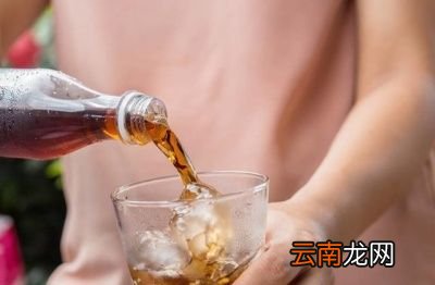 晨起杯水好处多希望不要忘记