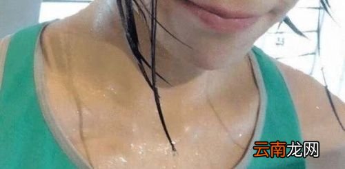 出汗后喝什么水