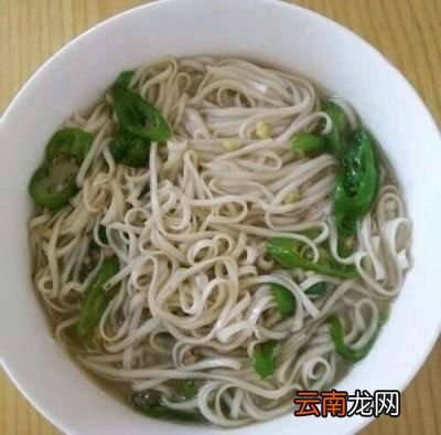 我们就需要知道面条到底有什么成分
