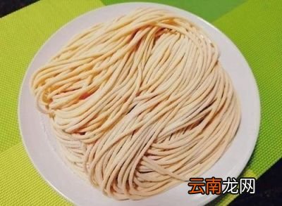 我们就需要知道面条到底有什么成分