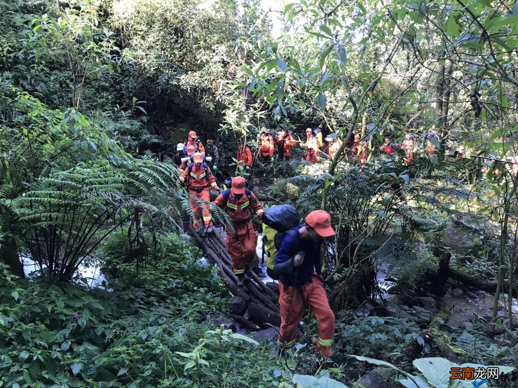 哀牢山遇难人员或不知定位仪能求救 重装突击队解密哀牢山搜救