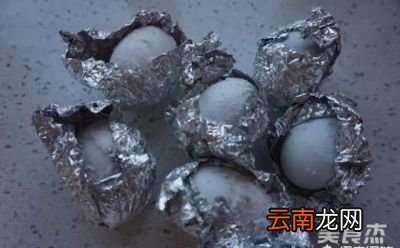 该如何挑出流油鸭蛋呢