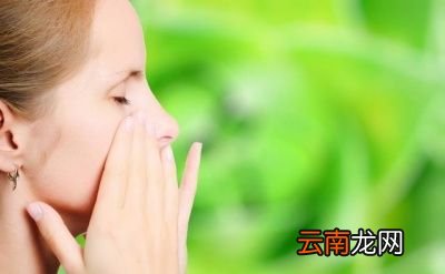无论敷什么面膜尽量敷面膜之后用清水洗掉
