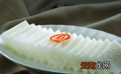 下面具体介绍滋补炖羊肉的做法
