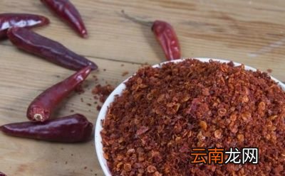油泼辣子要怎么做吃起来才浓郁不燥香味纯粹