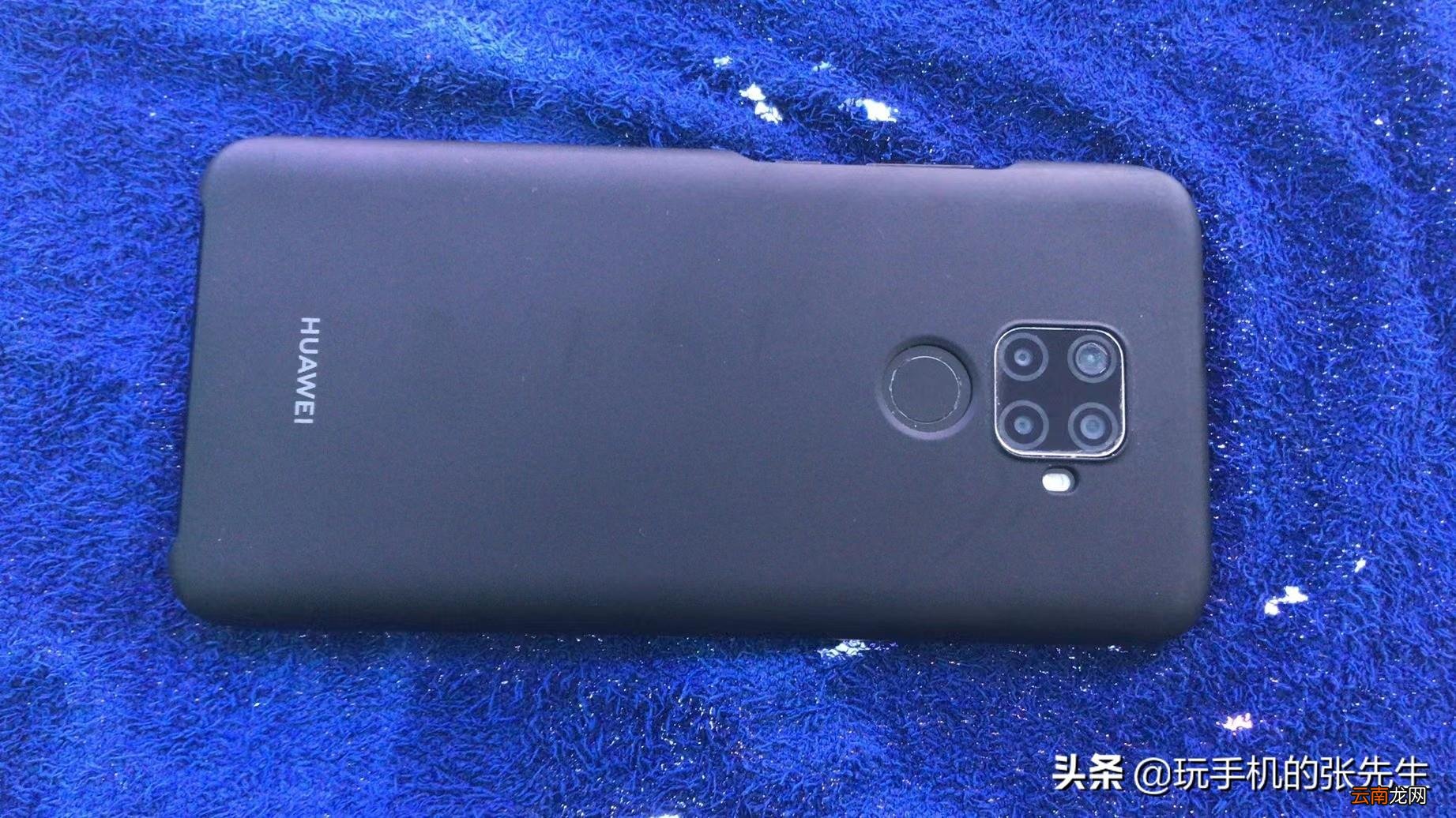 最近手机屏幕经常失灵各种乱触 手机触屏失灵乱跳修复方法