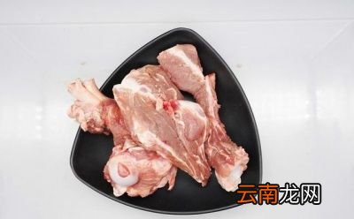 棒骨鱿鱼汤的做法