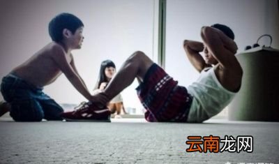 我们平时练腹肌有什么特别的方法吗