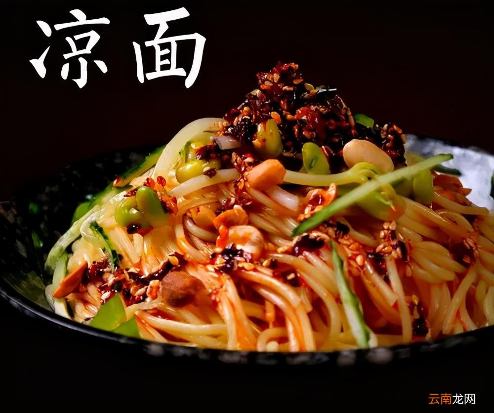 夏天卖什么小吃生意好 夏天流动摆摊冰凉小吃