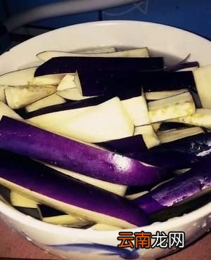 超级下饭菜～砂锅茄子煲的做法