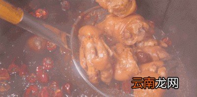 卤猪蹄怎么上色不发黑