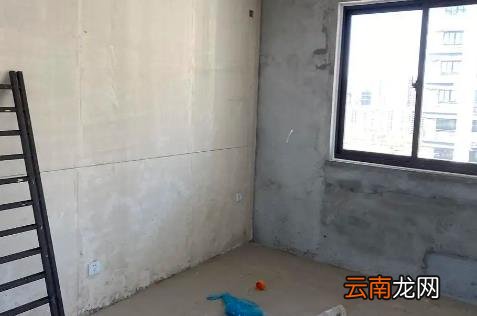 腰线层阳台如何装修利用 有腰线的阳台怎么封