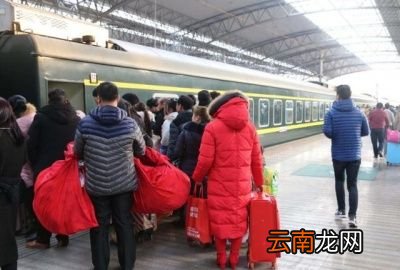疫情期间我们做火车应该注意什么呢