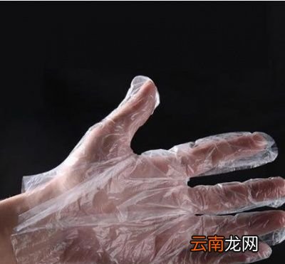 疫情期间我们做火车应该注意什么呢