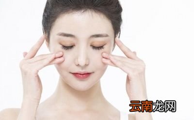 如何护理敏感肌肤