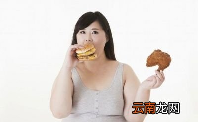 腰部两边的赘肉怎么改善