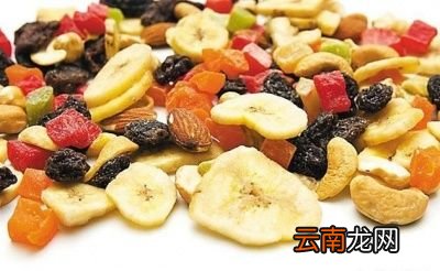 把水果烘干成水果干泡茶有什么营养价值吗