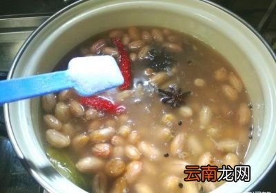 水煮花生米都放什么调料怎么做才好吃