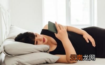 为什么要一直玩手机