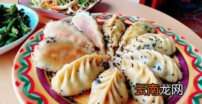 我们先说说水饺的饺子皮和面需要掌握的技巧