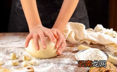 饺子皮具体做法