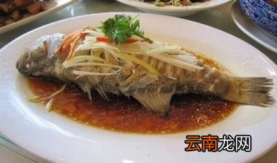 清蒸鲈鱼去腥味的方法
