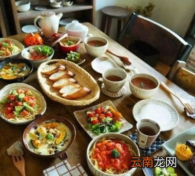 上年纪了一天吃两顿行吗这样做健康吗