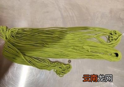种家常菠菜面的做法