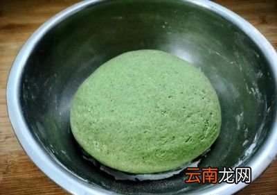 种家常菠菜面的做法