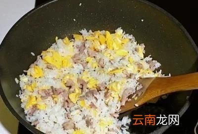家常蛋炒饭粒粒分明的窍门