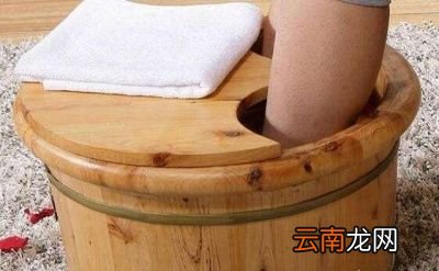 用姜水泡脚的方法和时间