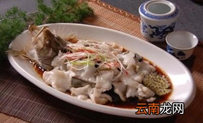 清蒸鱼的蒸煮时间和蒸后的做法