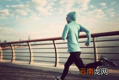 在寒冷的冬天是什么让你坚持跑步的