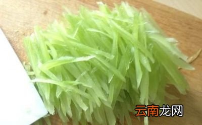 凉拌莴苣丝具体做法