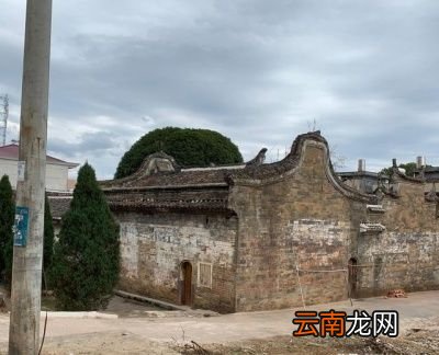 屋后不开窗什么意思