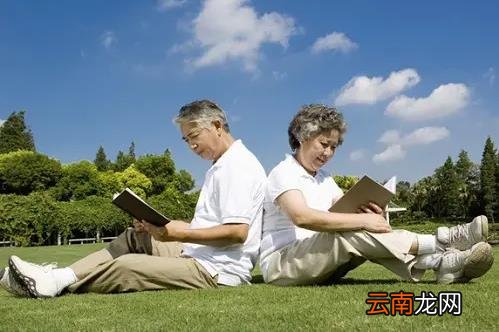 三伏天晒太阳有什么讲究 三伏天晒太阳的好处与功效与作用