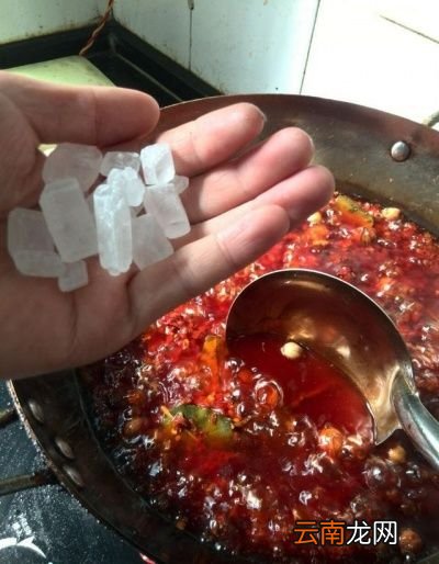 新式火锅探讨 第九种配方鳝鱼火锅的做法