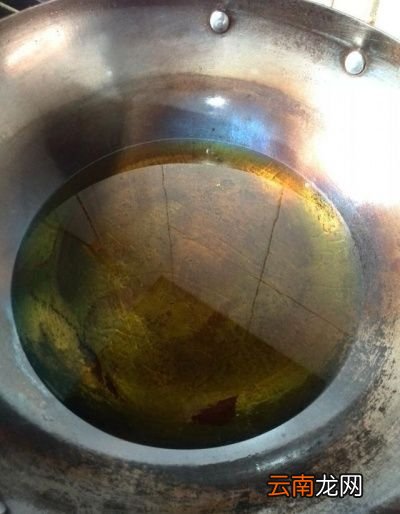 新式火锅探讨 第九种配方鳝鱼火锅的做法