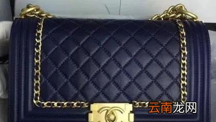 心理测试:选择你最喜欢的包包,测试你们的爱情缘分