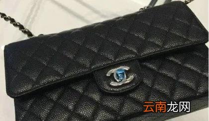 心理测试:选择你最喜欢的包包,测试你们的爱情缘分