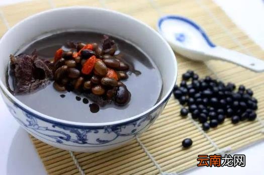 生发黑豆汤什么时候喝最佳 生发黑豆汤夏天喝还是冬天喝