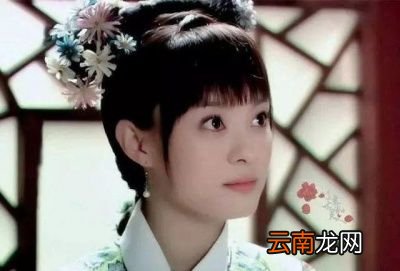 再来看甄嬛是怎样发现海棠树下的麝香的