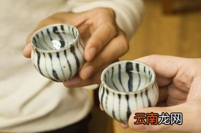 喝酒脸红的人酒量能练出来吗